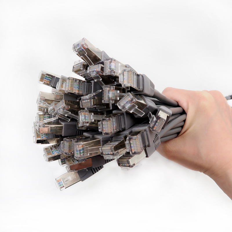 CAT6 rj45 Industrijski ethernetni kabel, prilagojena rešitev kabelskega snopa 