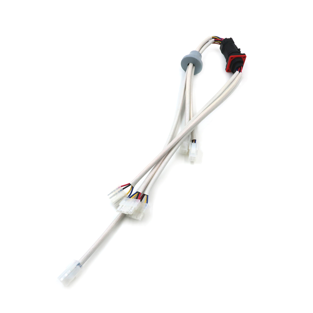 Cablaggio automobilistico su misura Cablaggio automatico impermeabile con presa per connettore maschio e femmina serie AMP